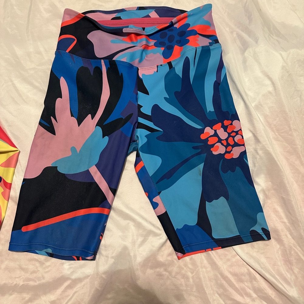 Floral Patterned Biker Shorts